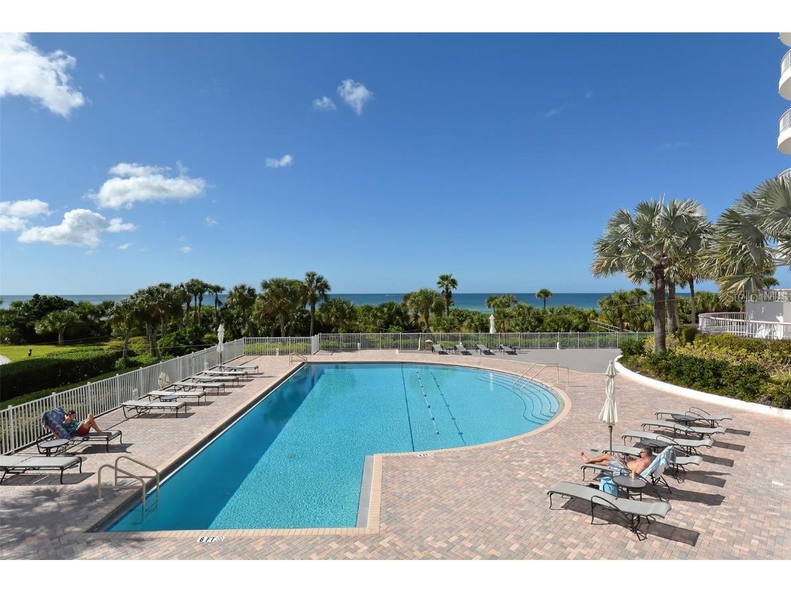 455 Longboat Club Road #PH1 Longboat Key FL 34228 A4504509 image62