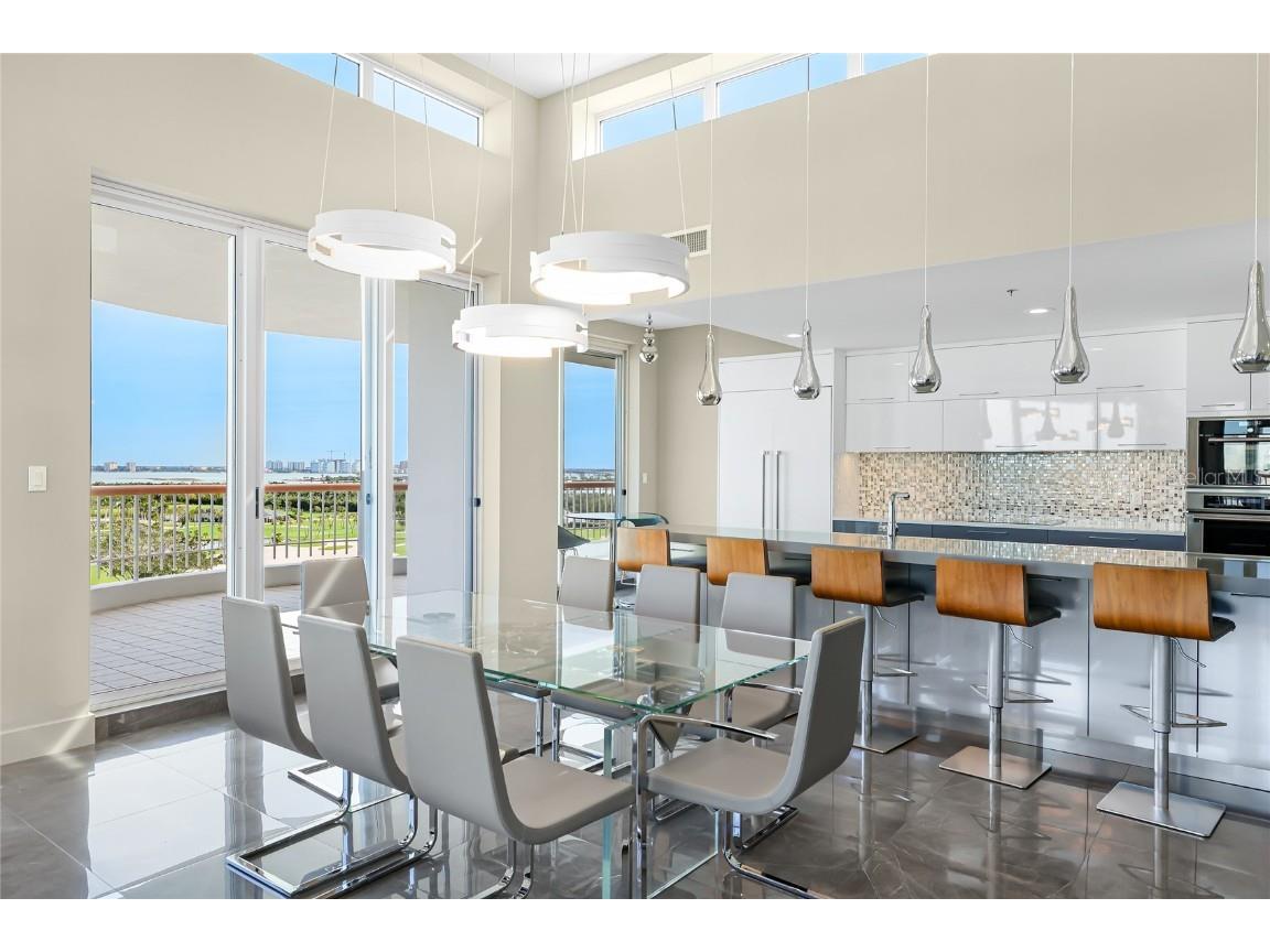 455 Longboat Club Road #PH8 Longboat Key FL 34228 A4671740 image10