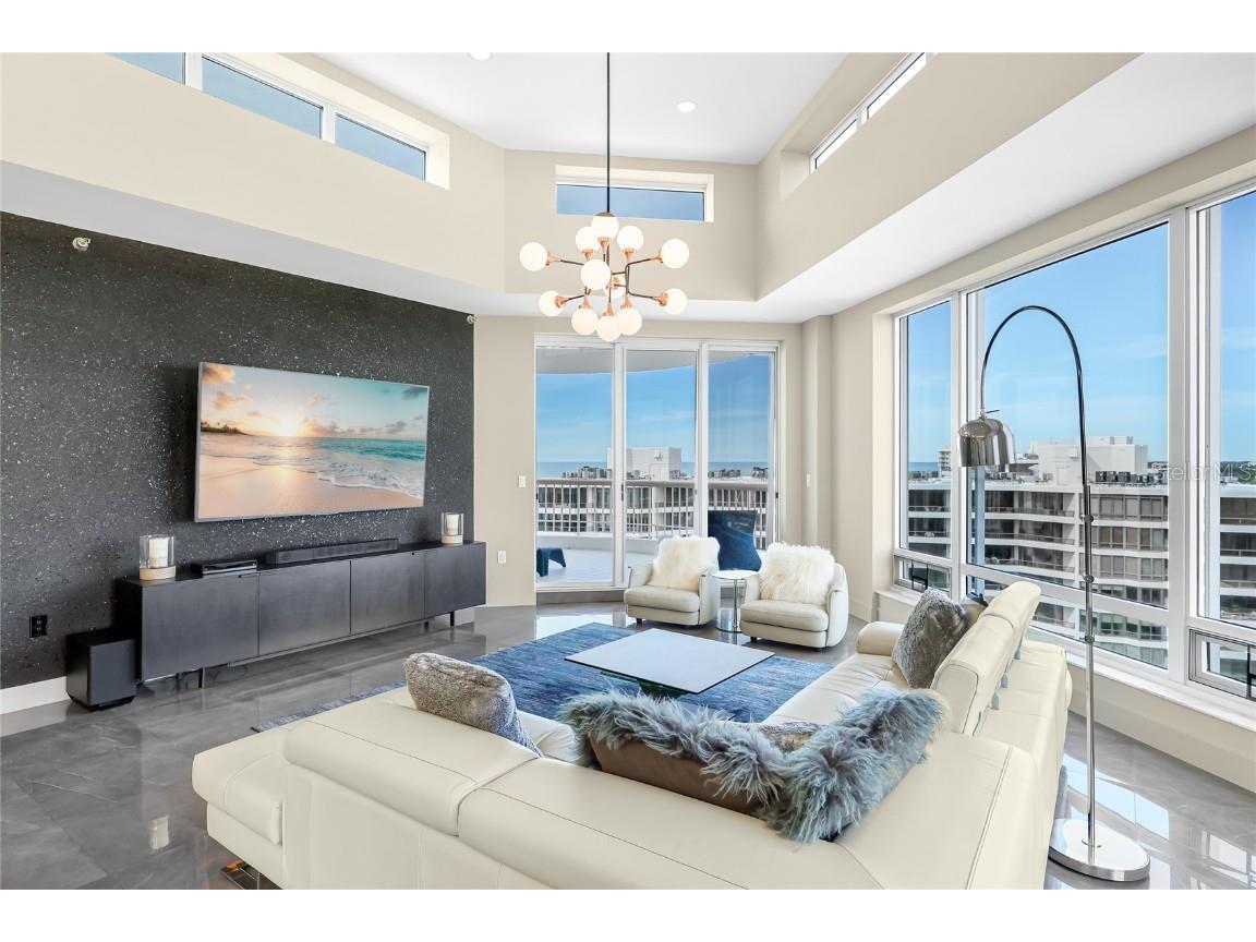 455 Longboat Club Road #PH8 Longboat Key FL 34228 A4671740 image11