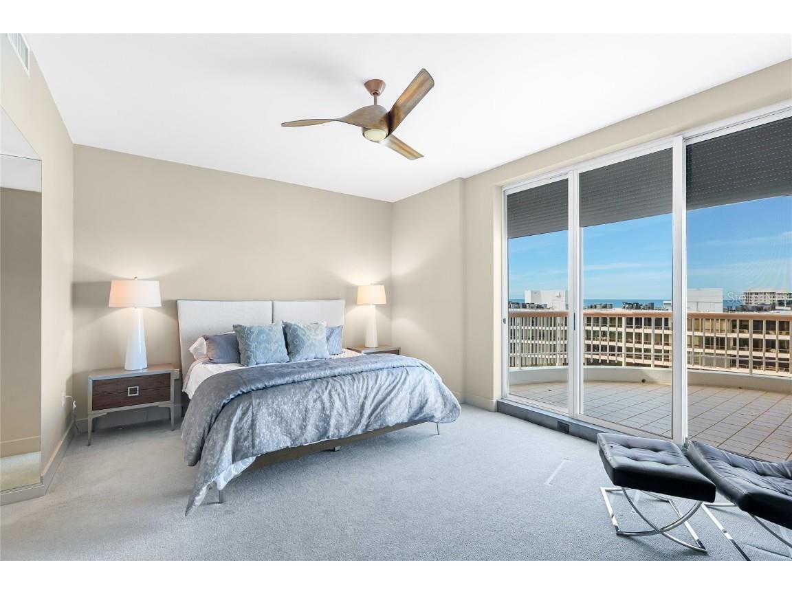 455 Longboat Club Road #PH8 Longboat Key FL 34228 A4671740 image16