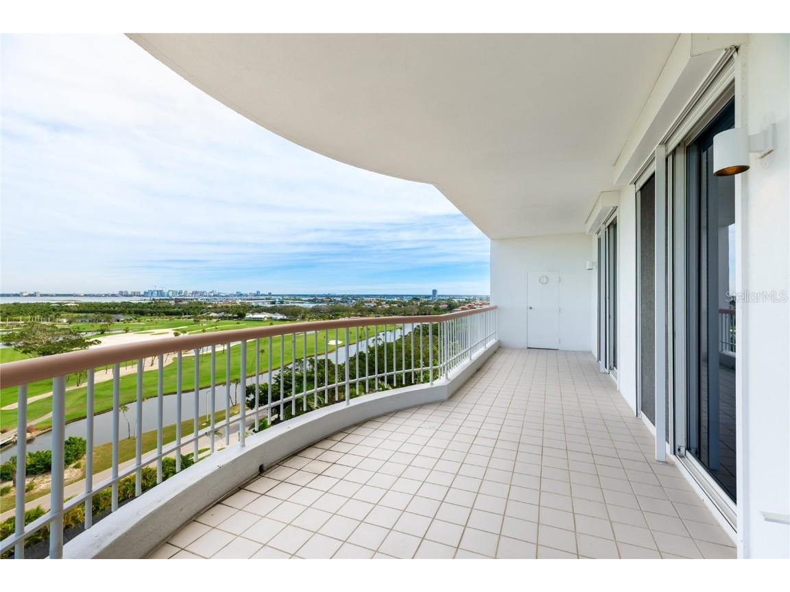 455 Longboat Club Road #PH8 Longboat Key FL 34228 A4671740 image34