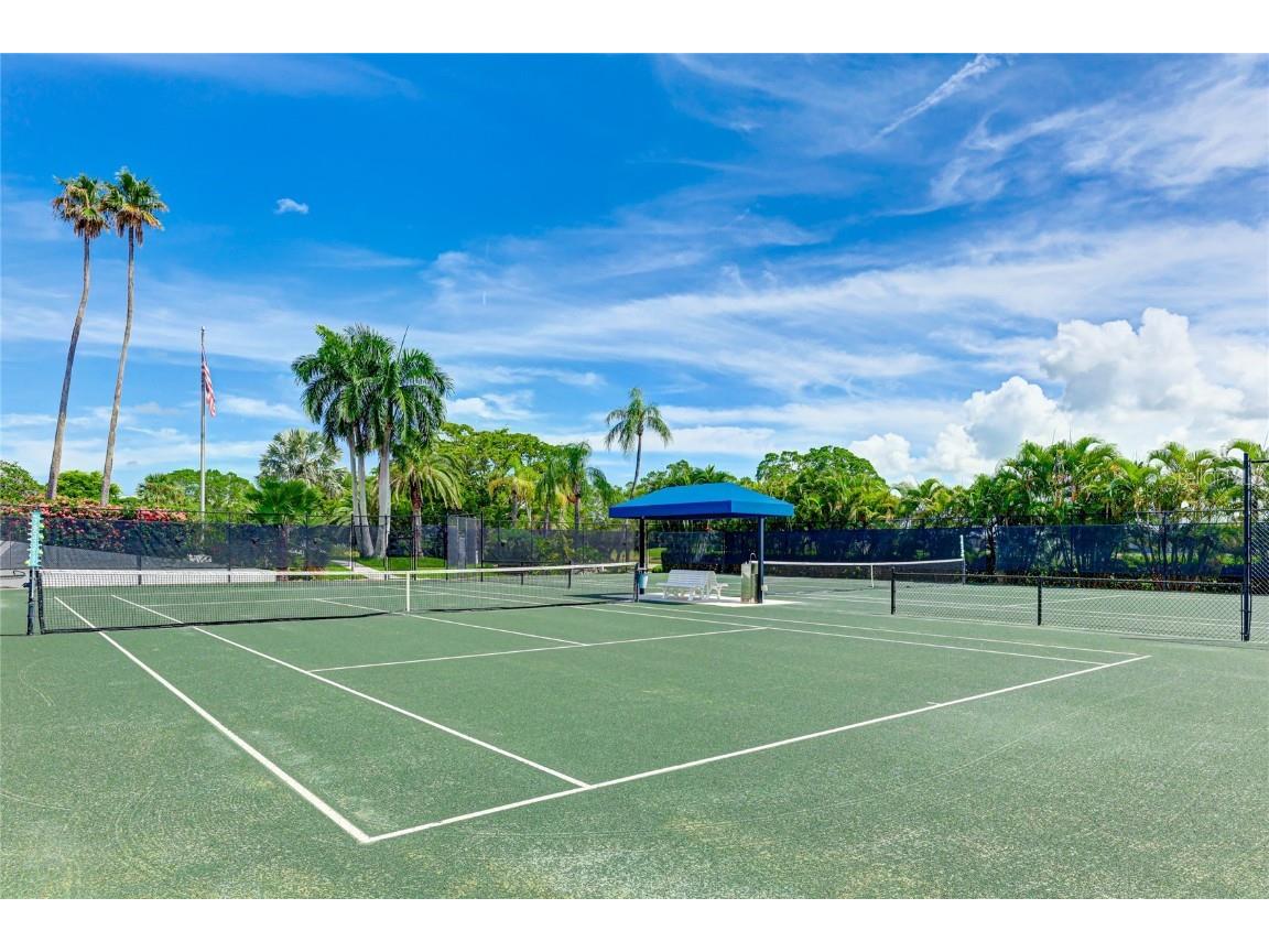 455 Longboat Club Road #PH8 Longboat Key FL 34228 A4671740 image46