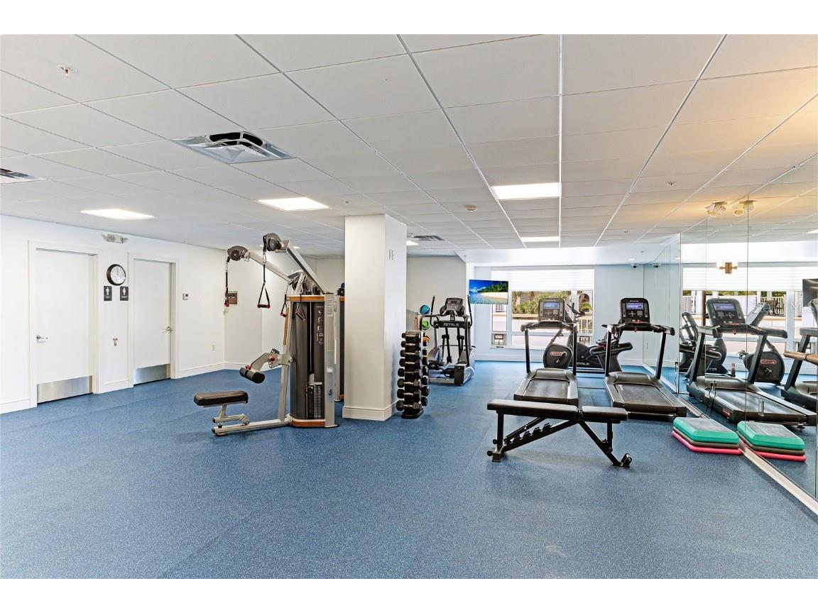 455 Longboat Club Road #PH8 Longboat Key FL 34228 A4671740 image48