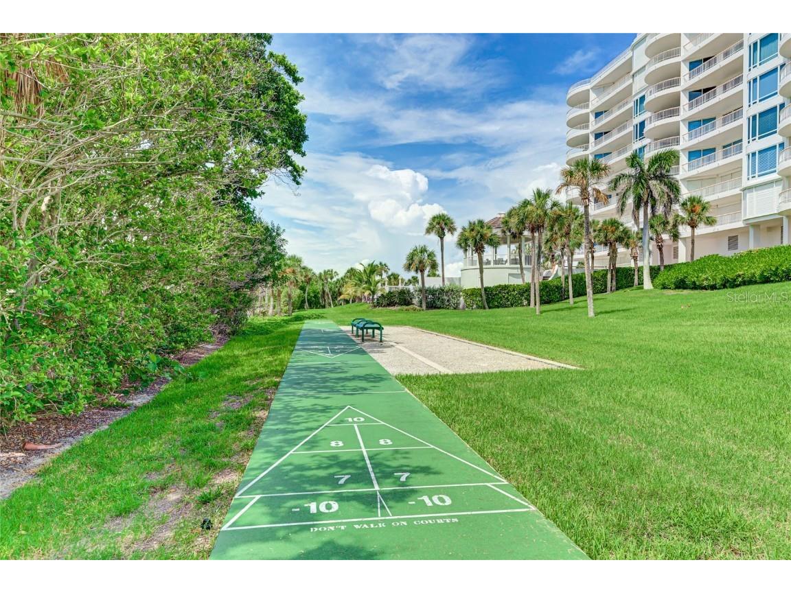 455 Longboat Club Road #PH8 Longboat Key FL 34228 A4671740 image57