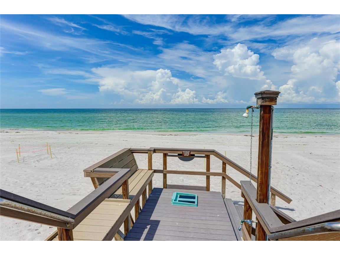 455 Longboat Club Road #PH8 Longboat Key FL 34228 A4671740 image59