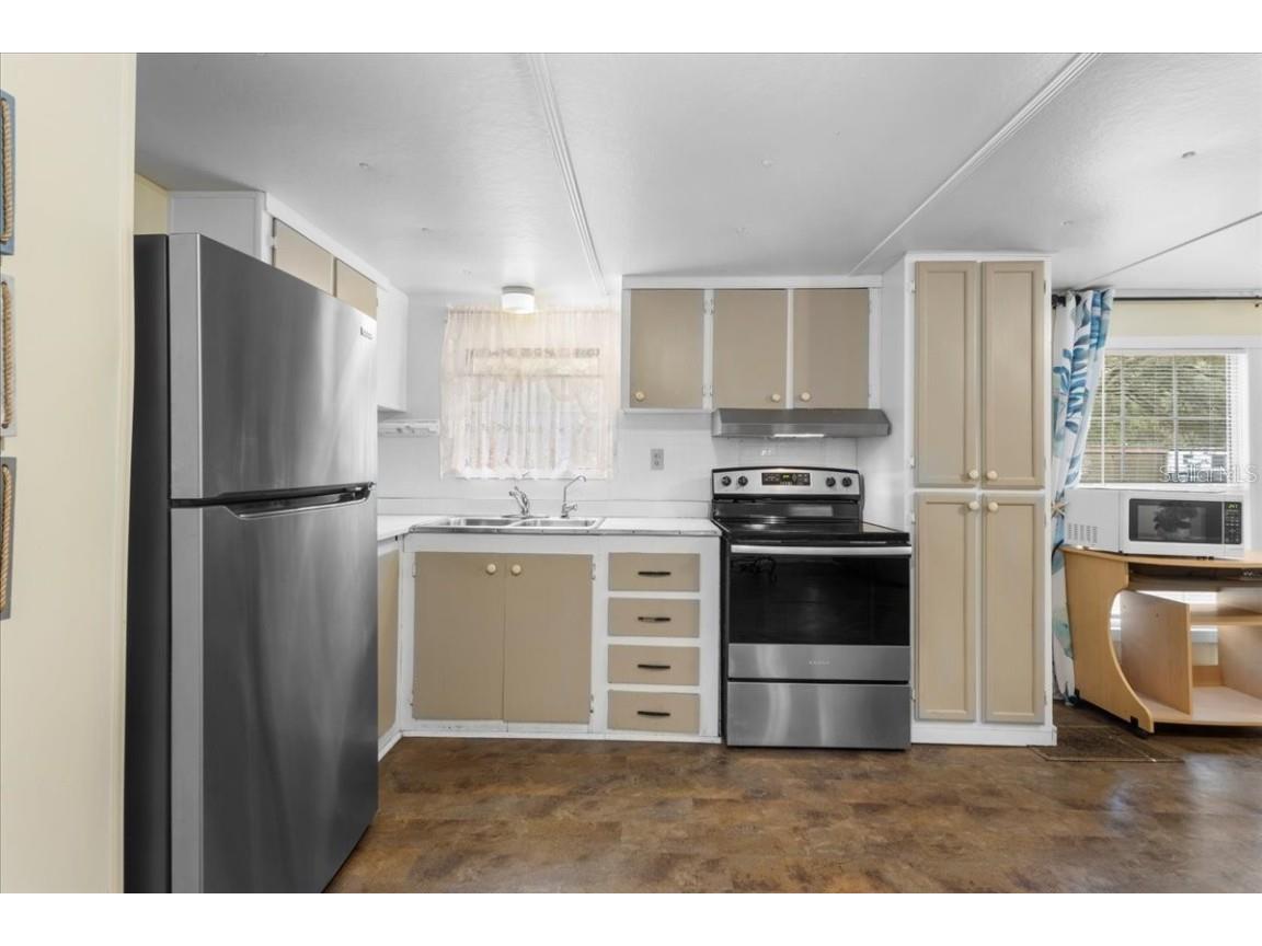 455 NE 441 Avenue Old Town FL 32680 W7881769 image8
