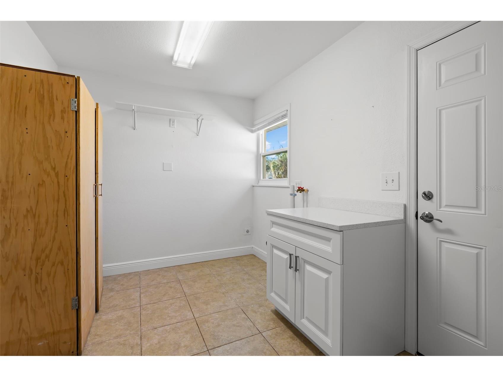 455 Pasaje Avenue Tarpon Springs FL 34689 TB8471265 image28
