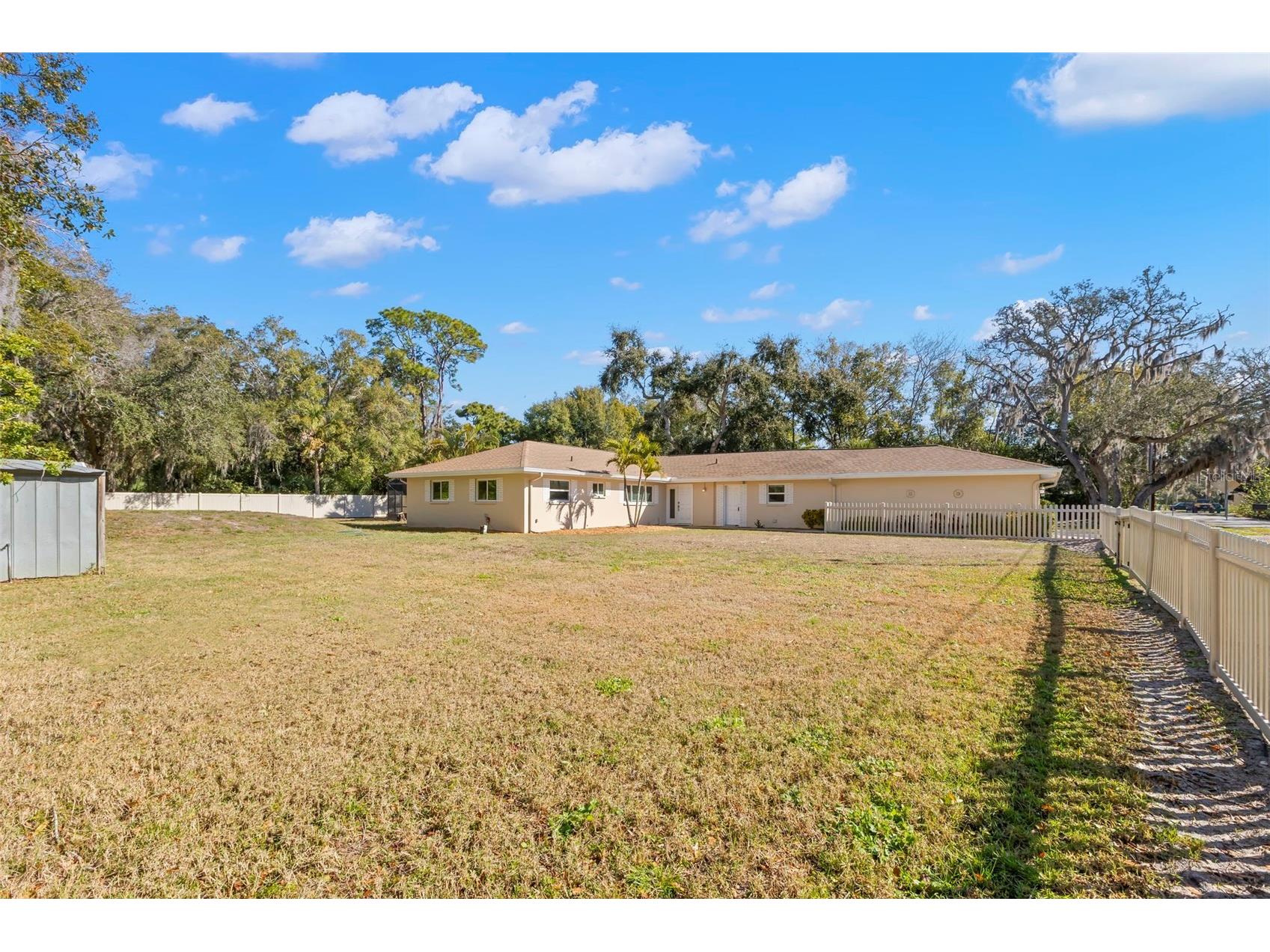 455 Pasaje Avenue Tarpon Springs FL 34689 TB8471265 image41