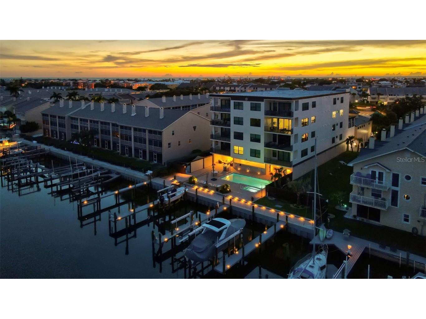 455 Pinellas Bayway S #2B Tierra Verde FL 33715 - BOCA CIEGA BAY TB8415068 image100