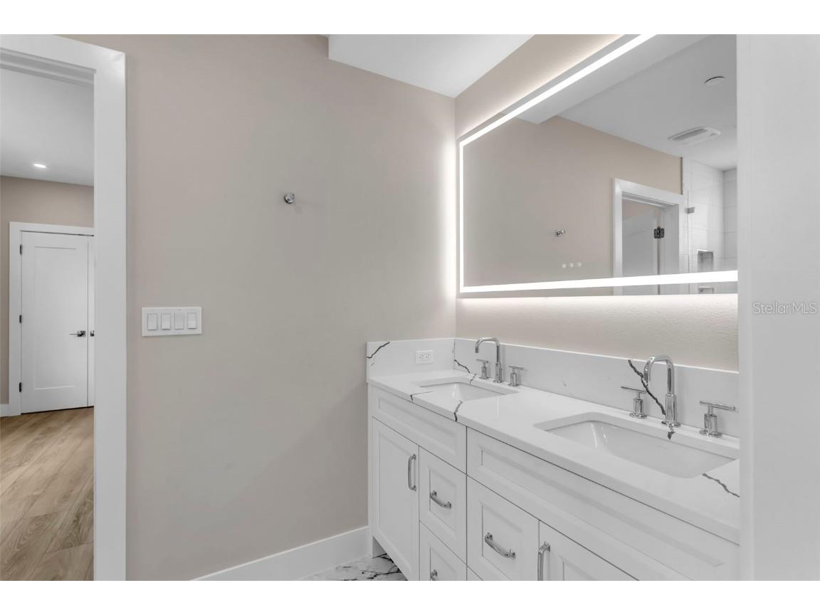 455 Pinellas Bayway S #2B Tierra Verde FL 33715 - BOCA CIEGA BAY TB8447502 image37