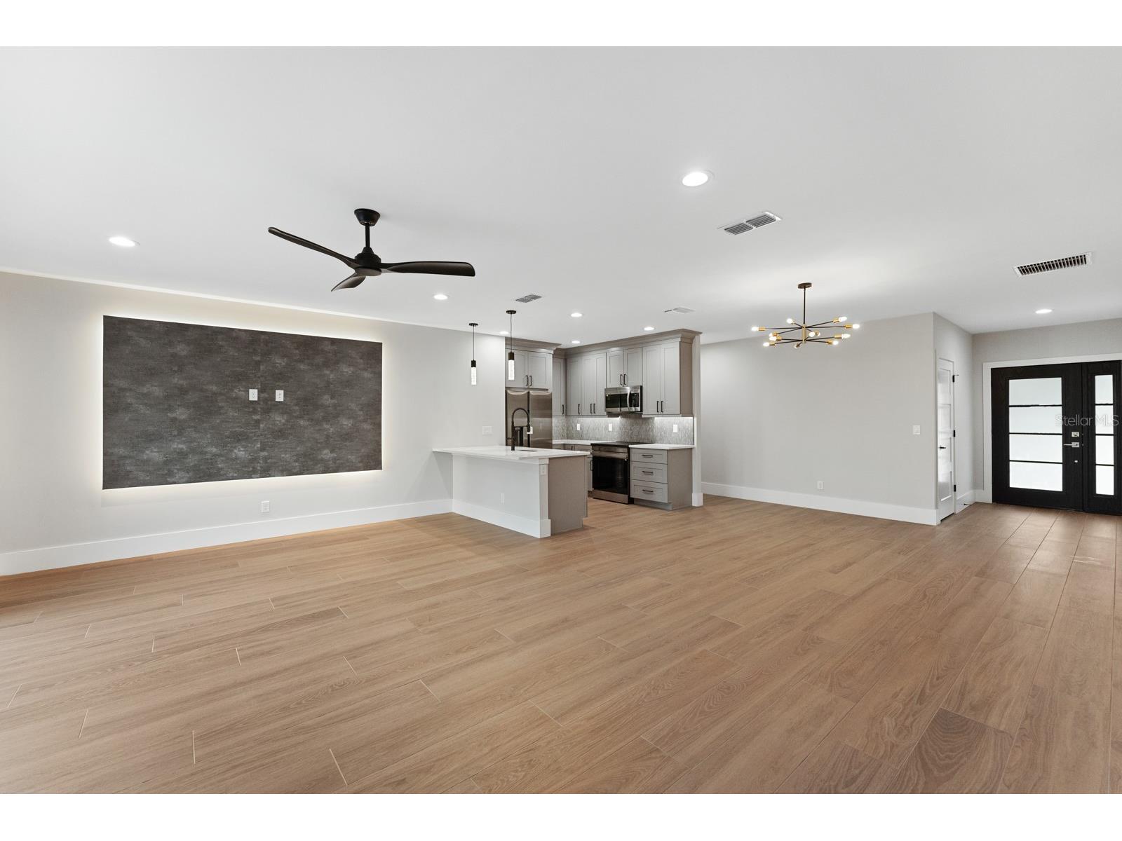 455 Riverview Avenue Sanford FL 32771 O6414686 image14