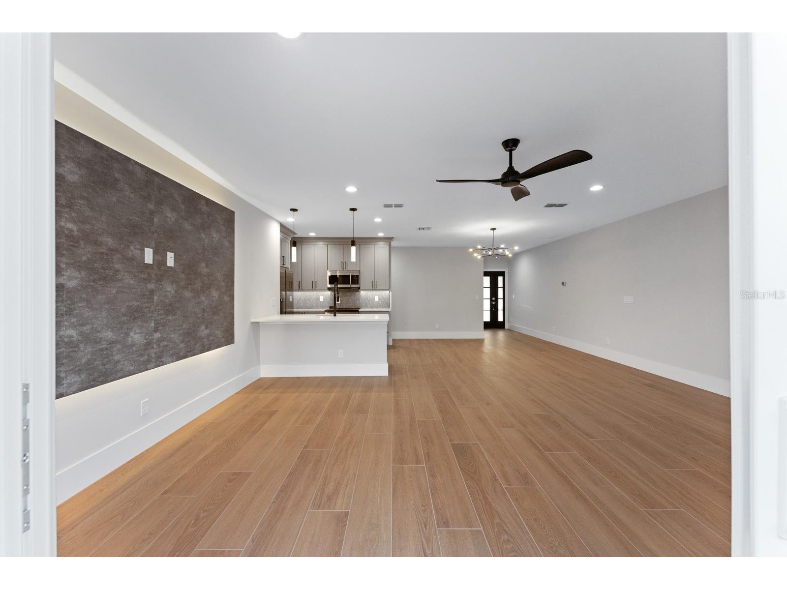 455 Riverview Avenue Sanford FL 32771 O6414686 image17