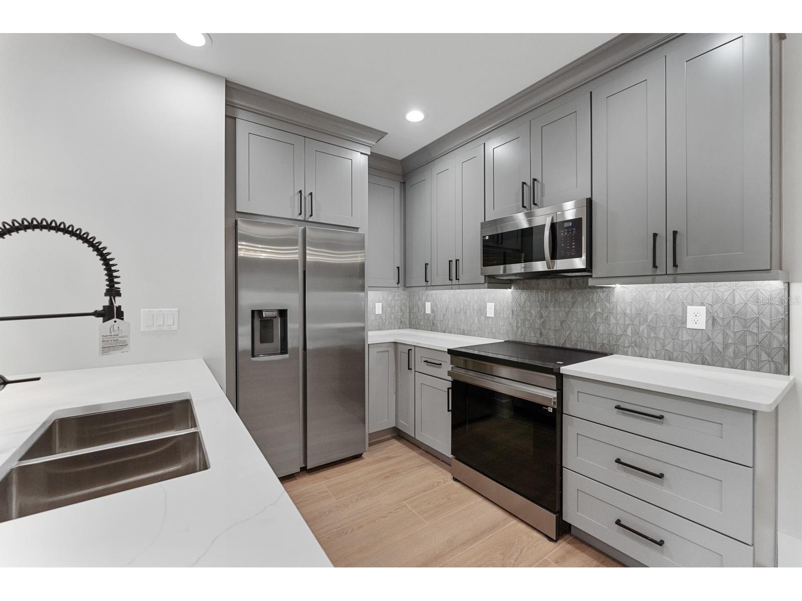 455 Riverview Avenue Sanford FL 32771 O6414686 image21