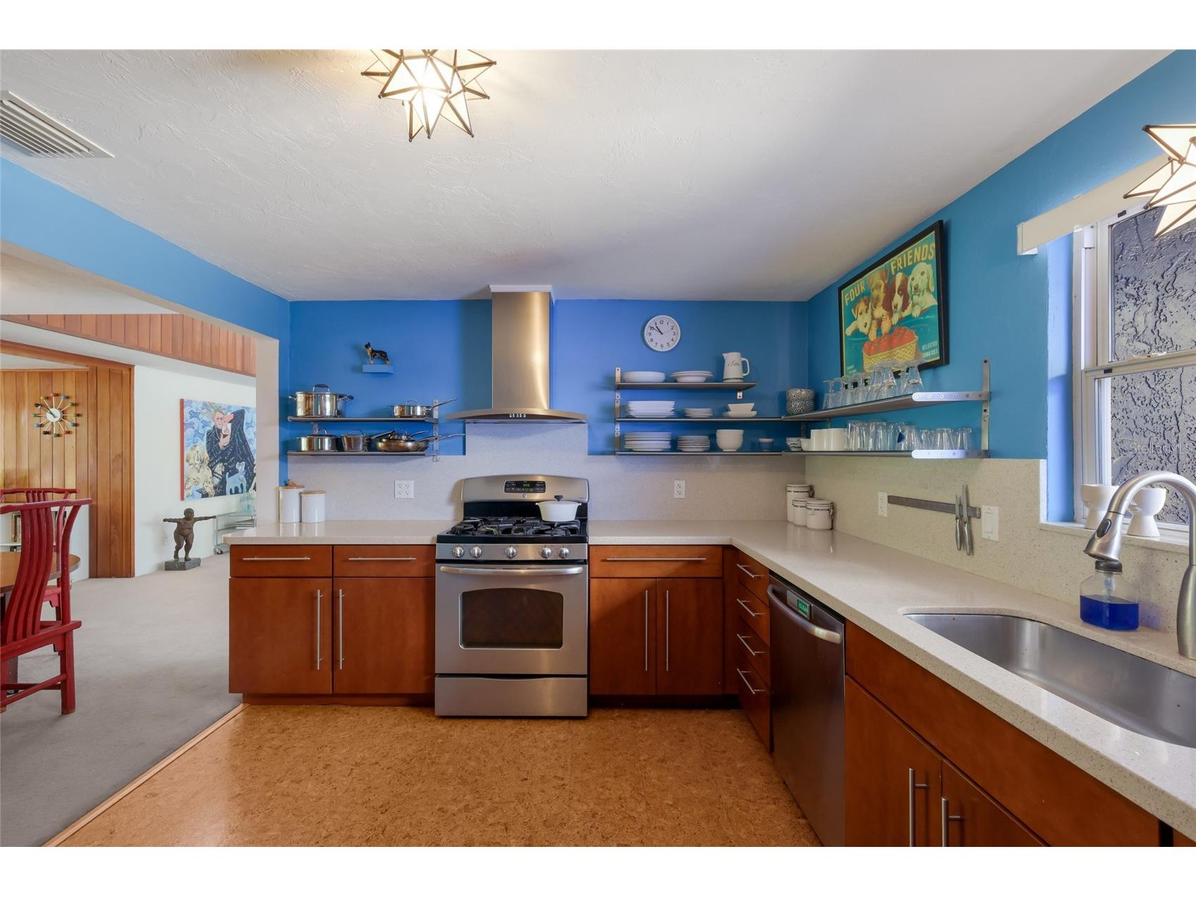 455 S Shore Drive Sarasota FL 34234 A4687114 image10