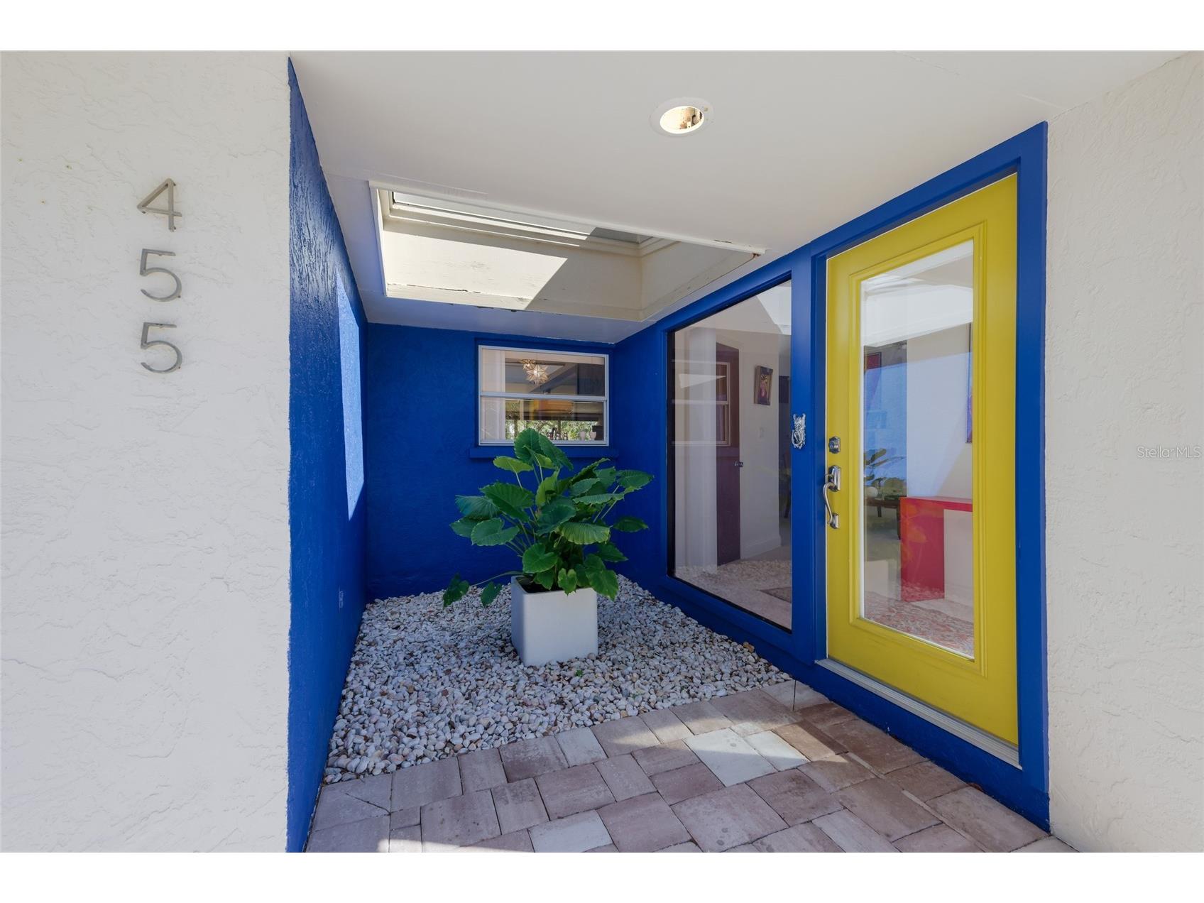 455 S Shore Drive Sarasota FL 34234 A4687114 image2