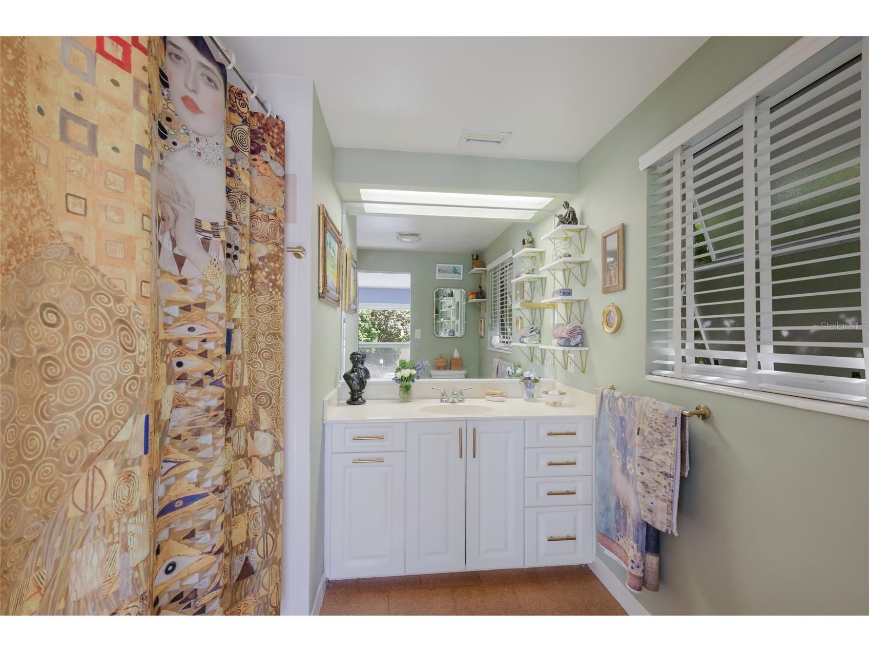 455 S Shore Drive Sarasota FL 34234 A4687114 image24