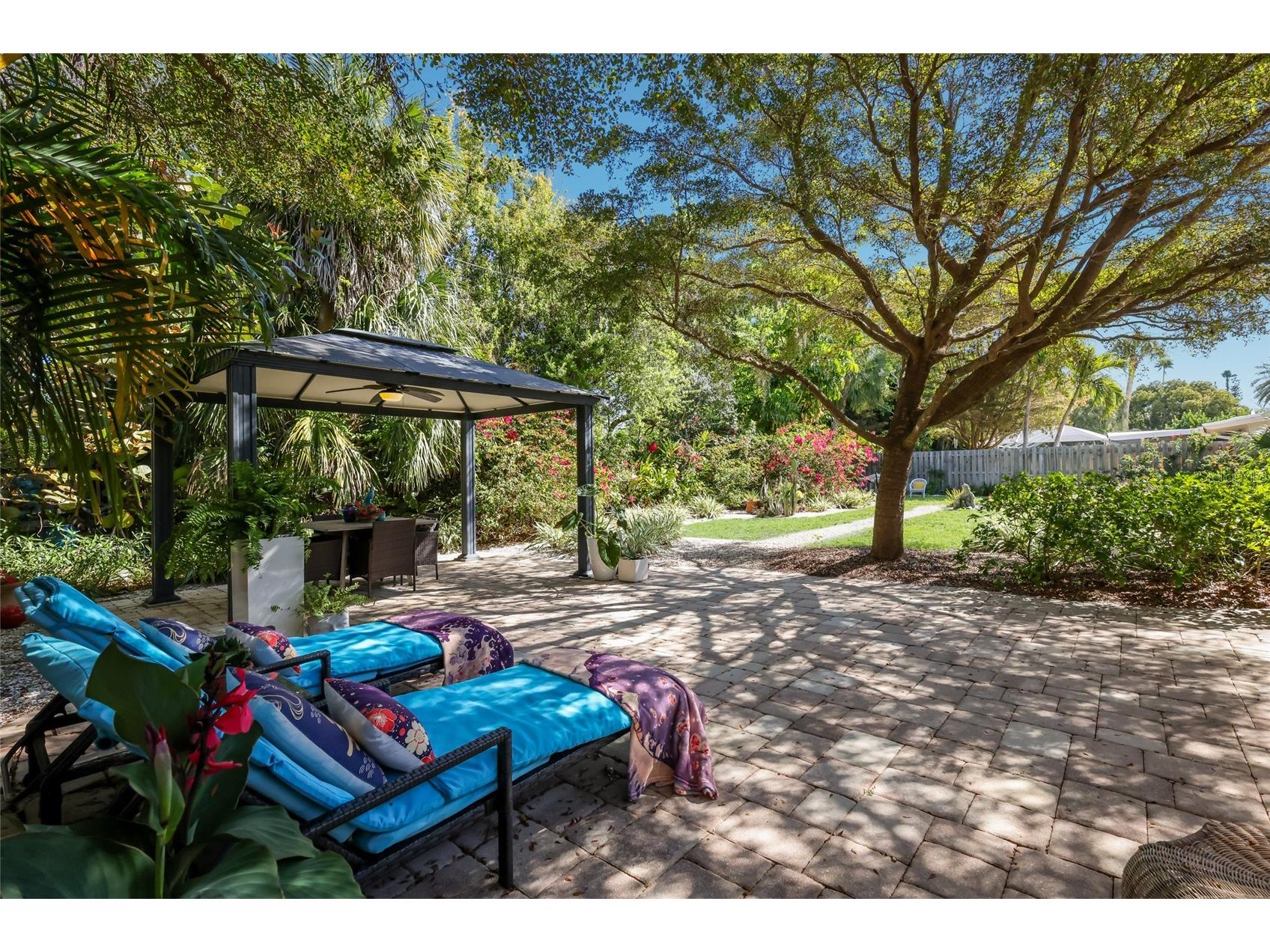 455 S Shore Drive Sarasota FL 34234 A4687114 image31