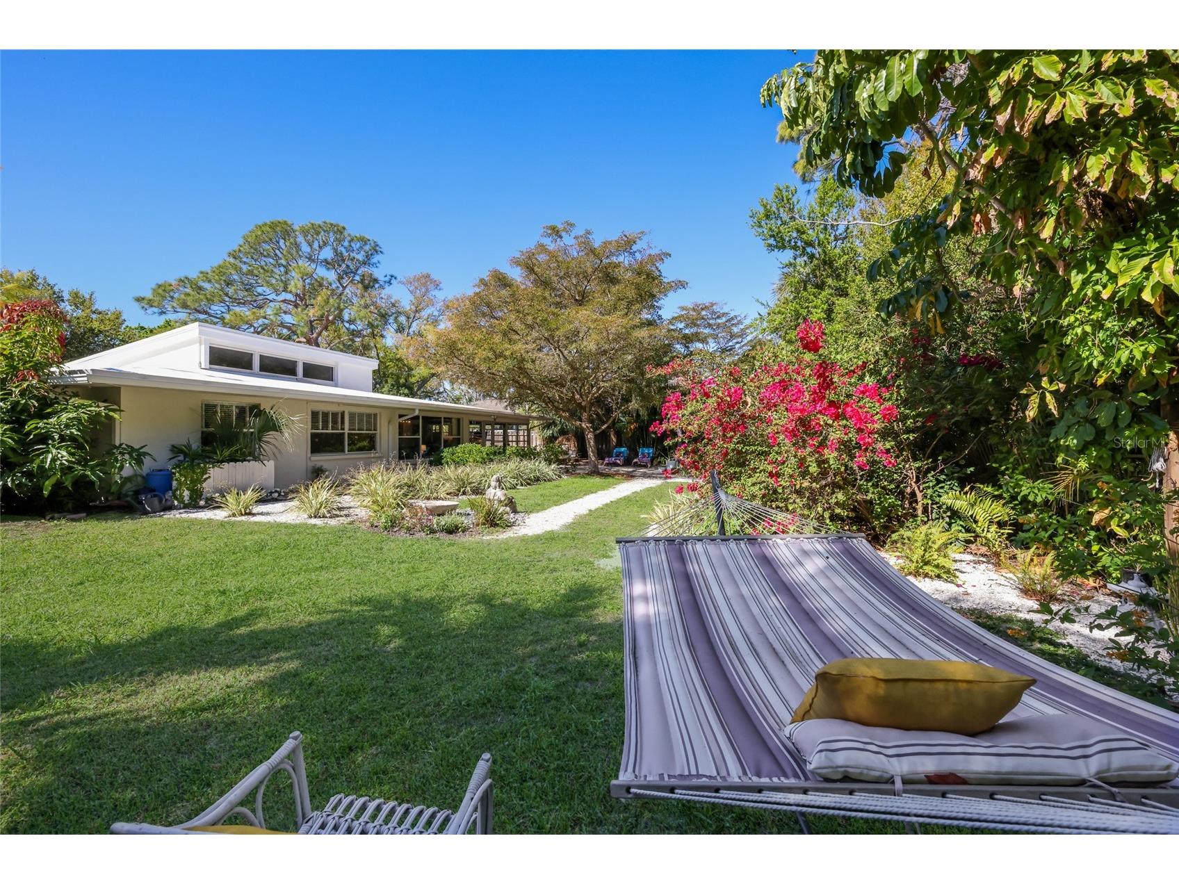 455 S Shore Drive Sarasota FL 34234 A4687114 image38