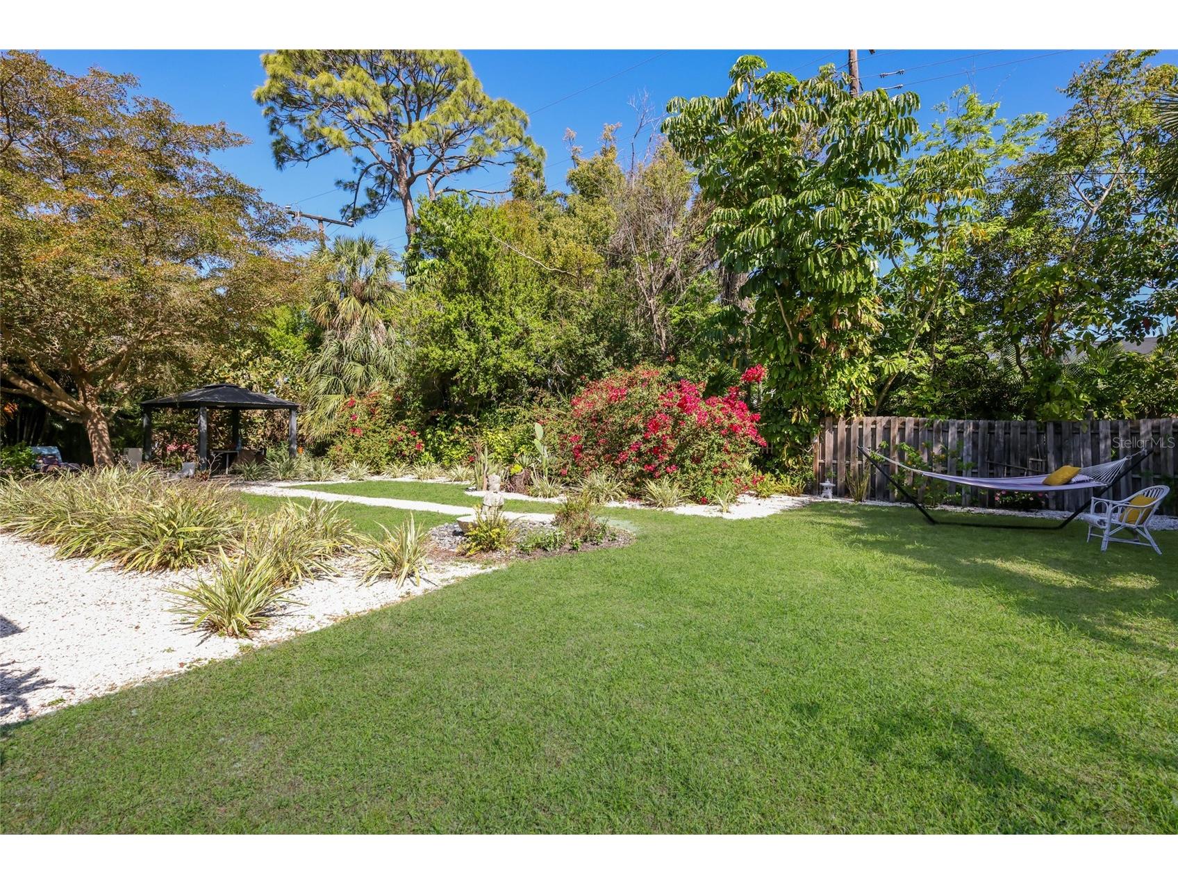 455 S Shore Drive Sarasota FL 34234 A4687114 image39