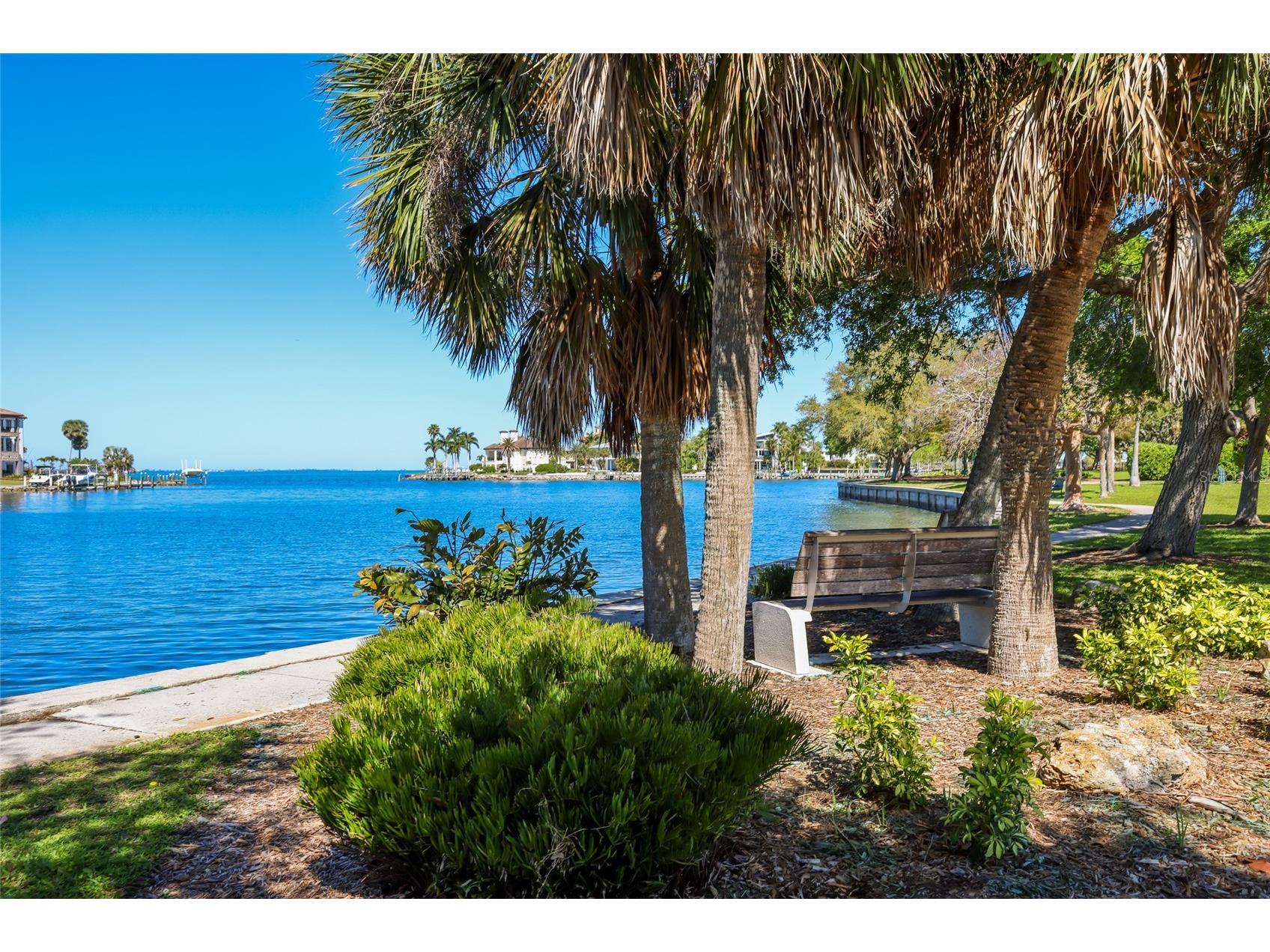 455 S Shore Drive Sarasota FL 34234 A4687114 image53