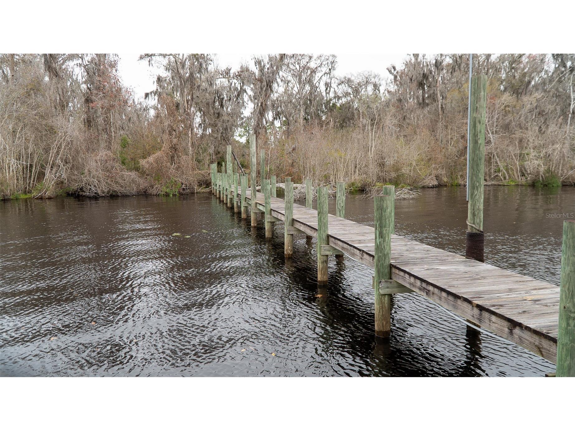 455 W River Road Palatka FL 32177 - ST. JOHNS RIVER FC316373 image1