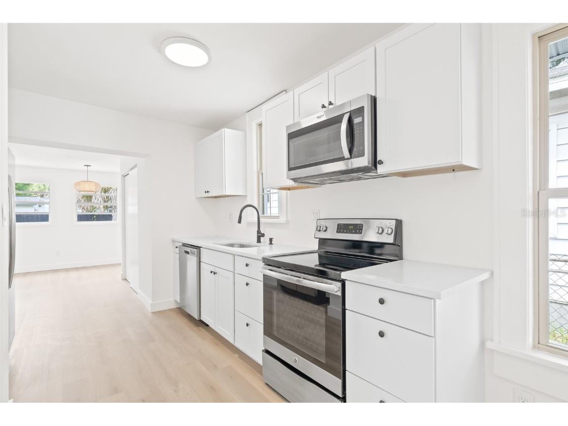 4550 21st Street N Saint Petersburg FL 33714 TB8430240 image15