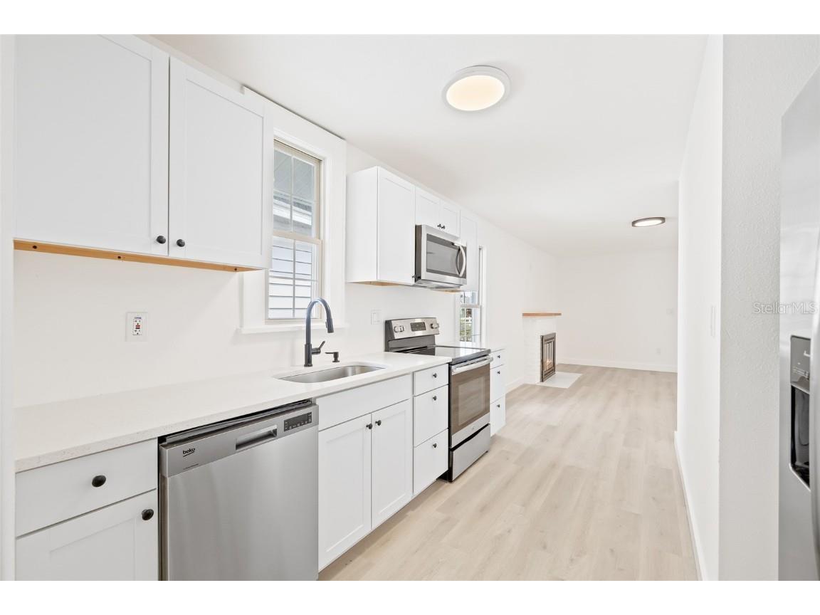 4550 21st Street N Saint Petersburg FL 33714 TB8430240 image16