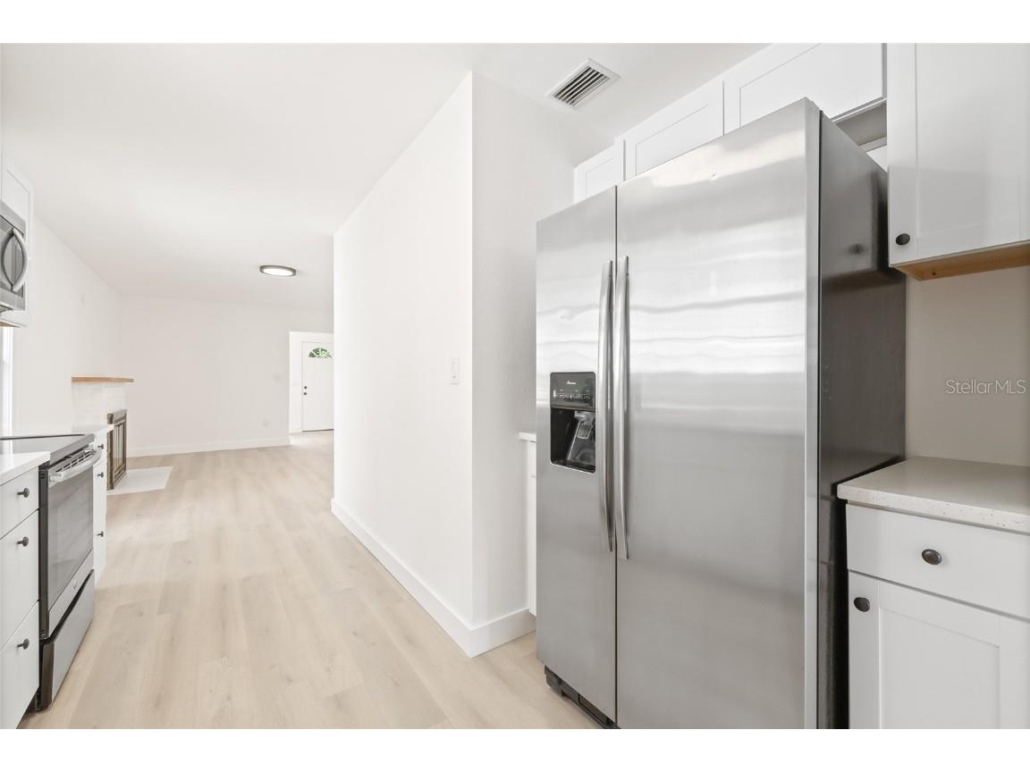 4550 21st Street N Saint Petersburg FL 33714 TB8430240 image18