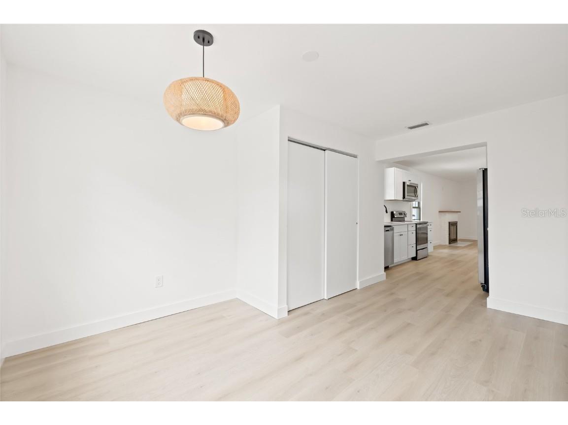 4550 21st Street N Saint Petersburg FL 33714 TB8430240 image19