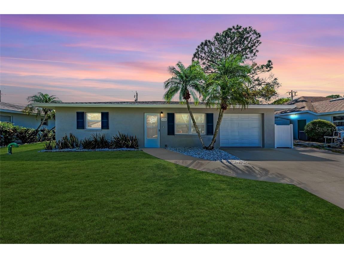 4550 Ardale Street Sarasota FL 34232 A4643838 image1