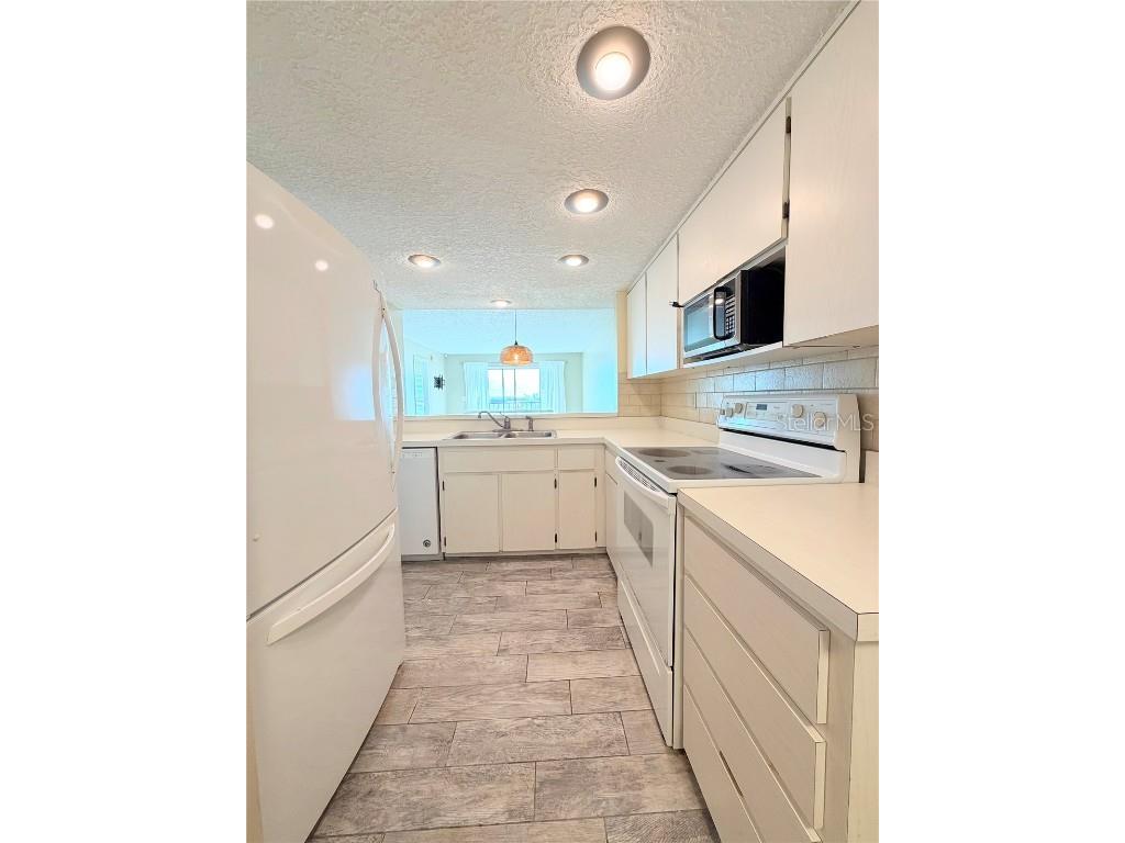 4550 Bay Boulevard #1224 Port Richey FL 34668 W7880652 image11