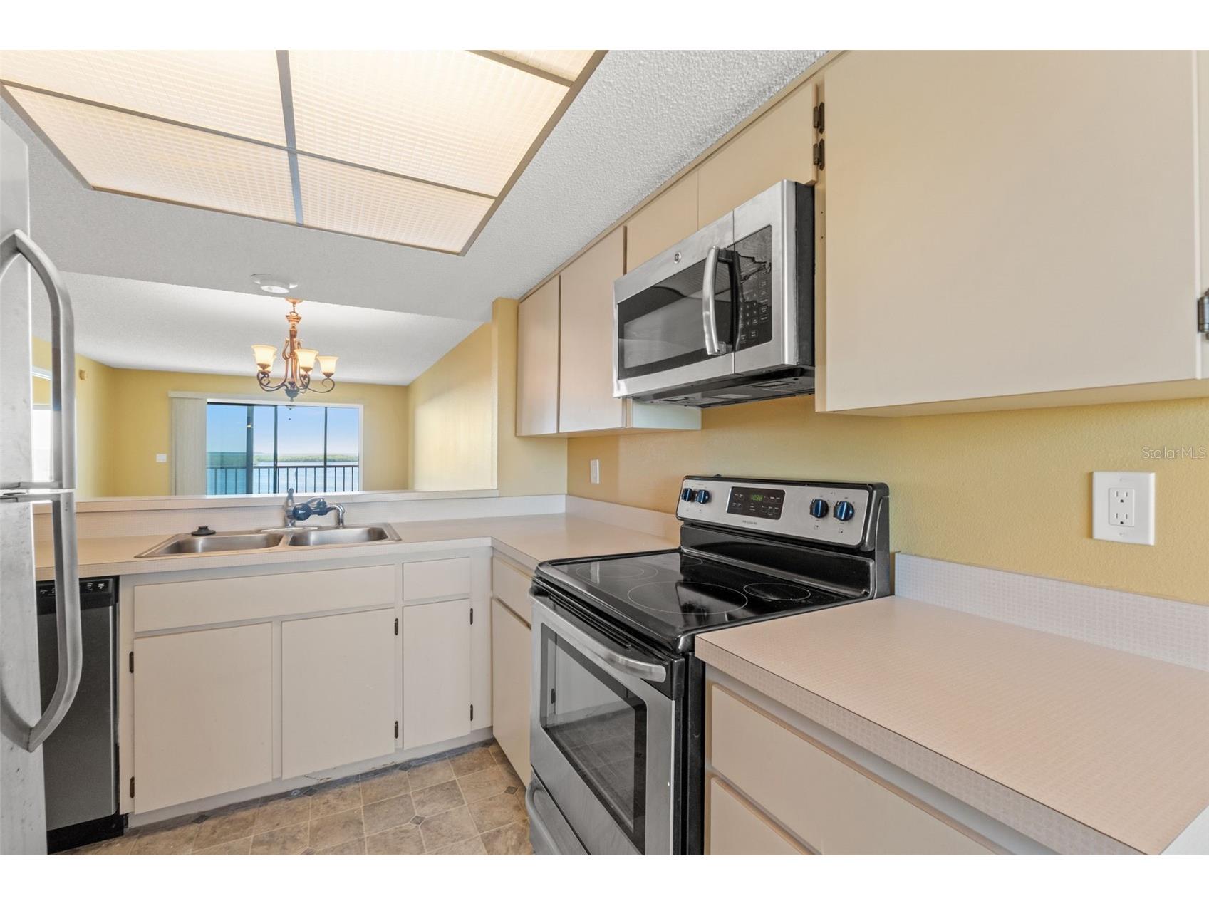 4550 Bay Boulevard #1233 Port Richey FL 34668 W7880534 image13