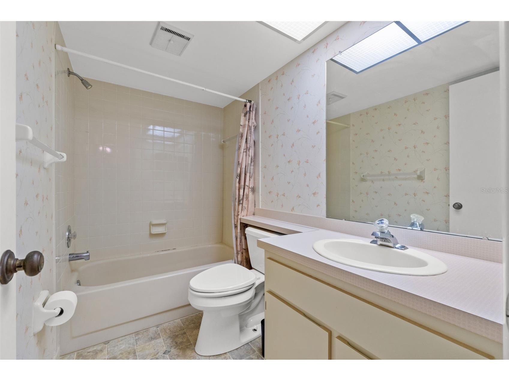 4550 Bay Boulevard #1233 Port Richey FL 34668 W7880534 image26