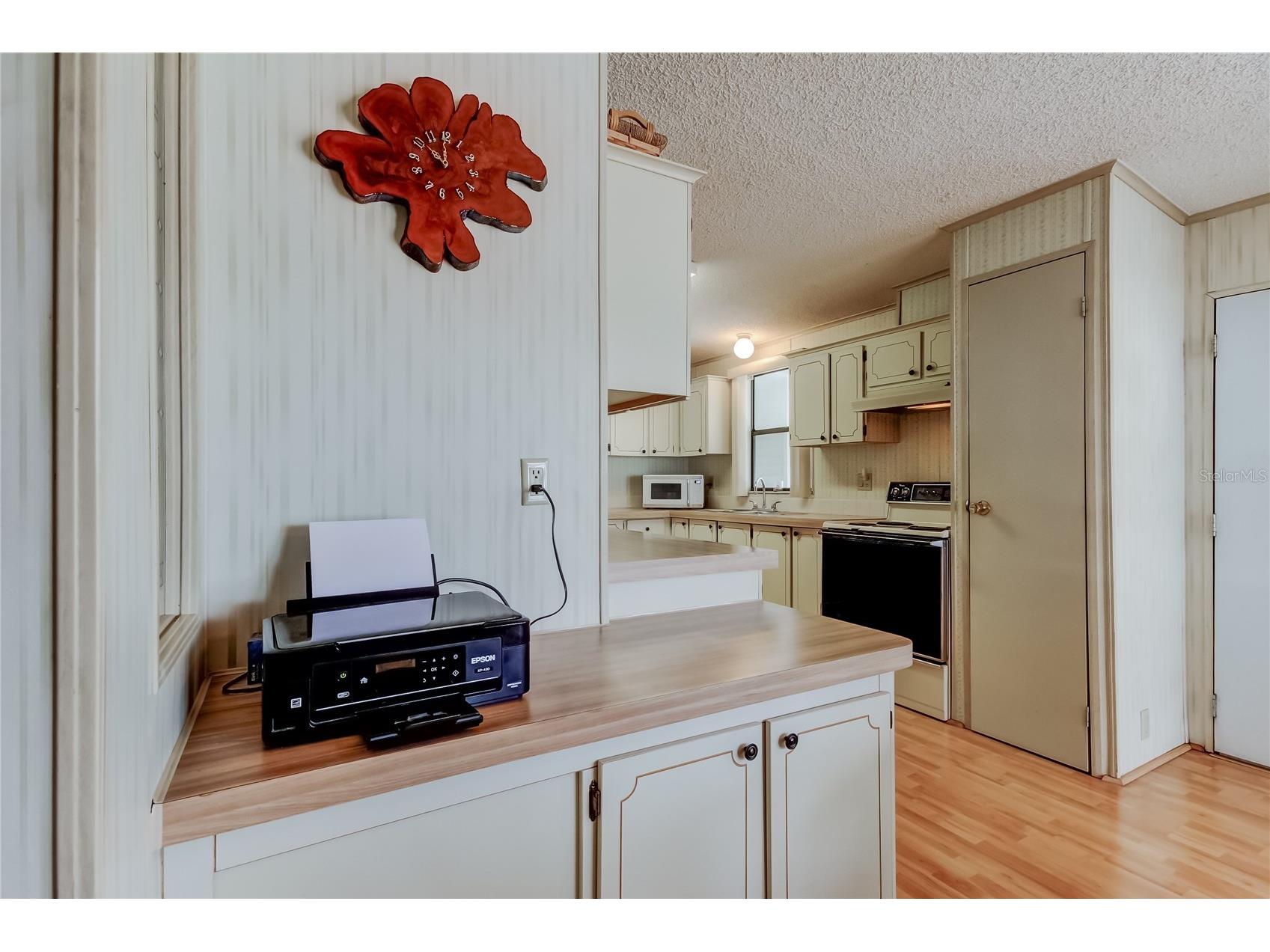 4550 Charter Street Zephyrhills FL 33542 TB8480566 image30