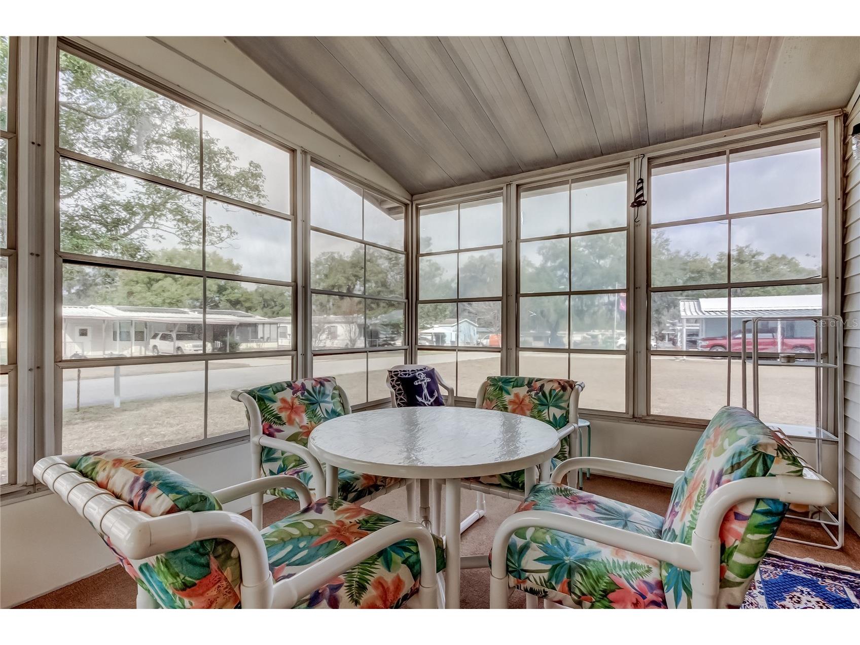 4550 Charter Street Zephyrhills FL 33542 TB8480566 image40