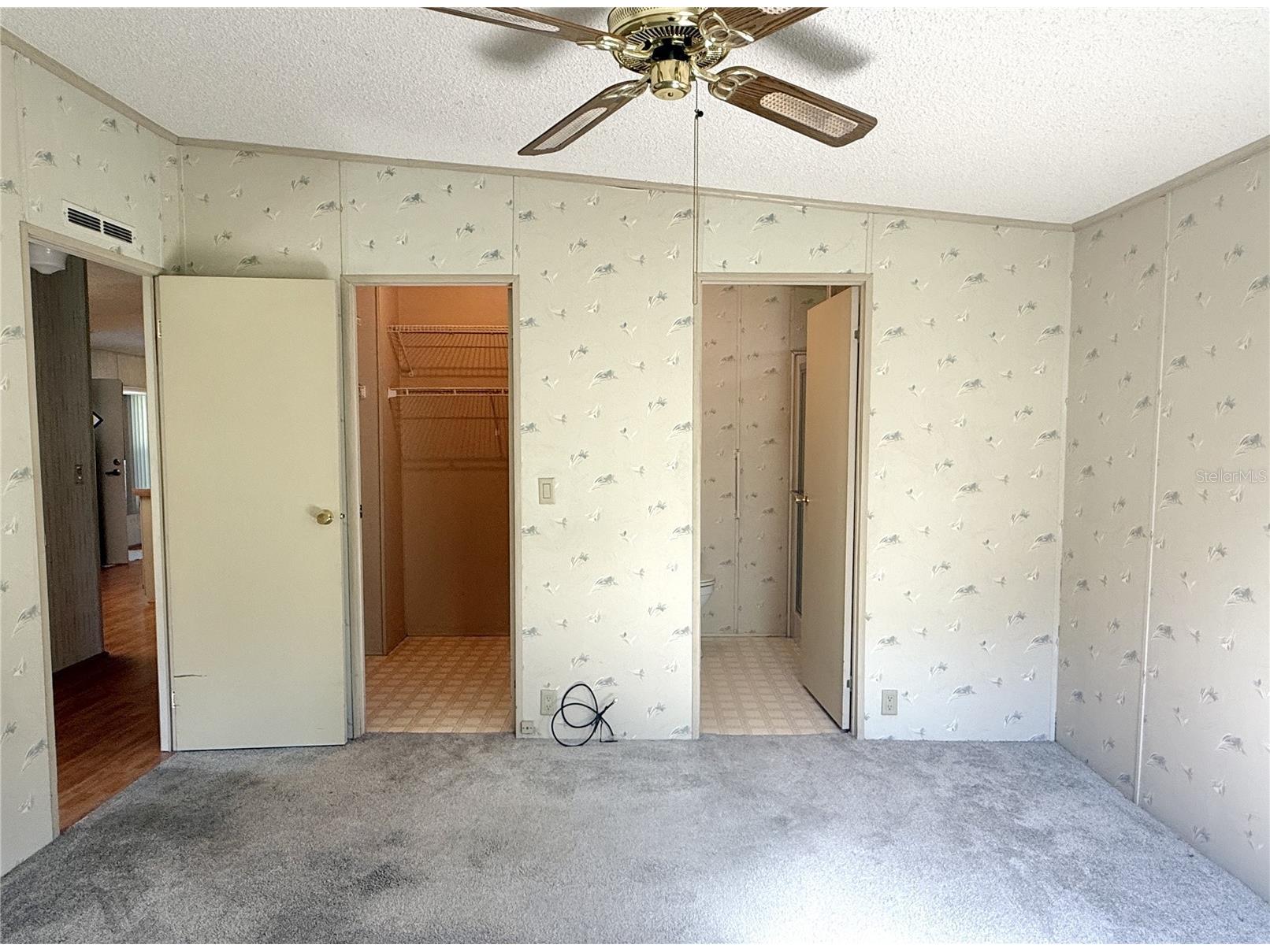 4550 Charter Street Zephyrhills FL 33542 TB8524433 image13