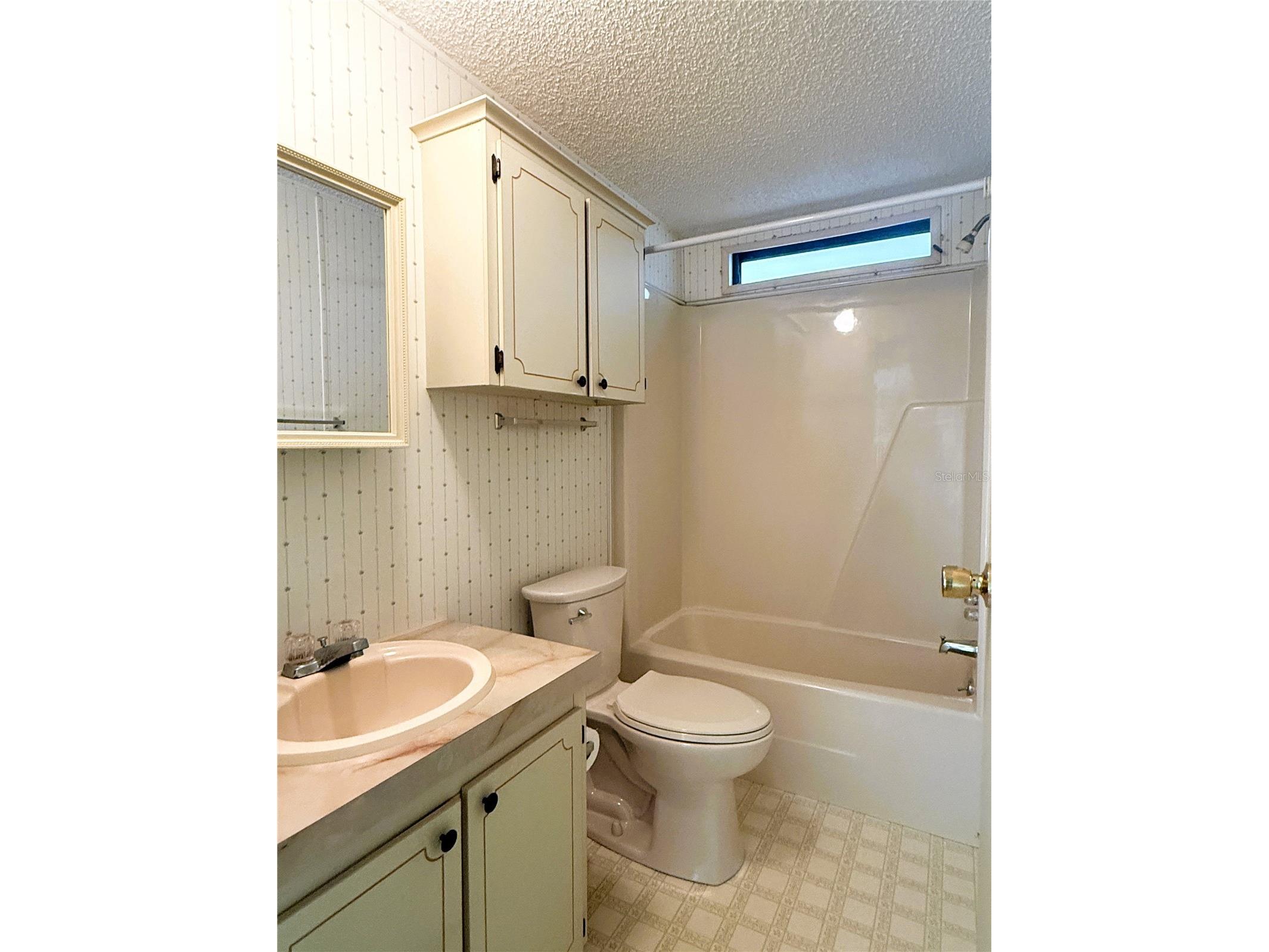 4550 Charter Street Zephyrhills FL 33542 TB8524433 image23