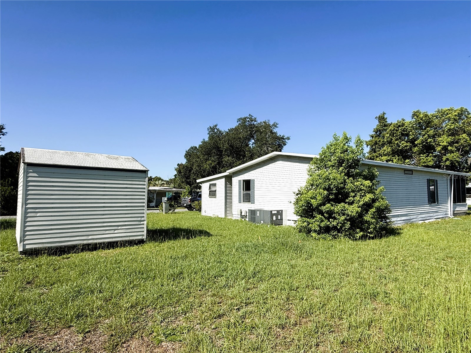 4550 Charter Street Zephyrhills FL 33542 TB8524433 image31