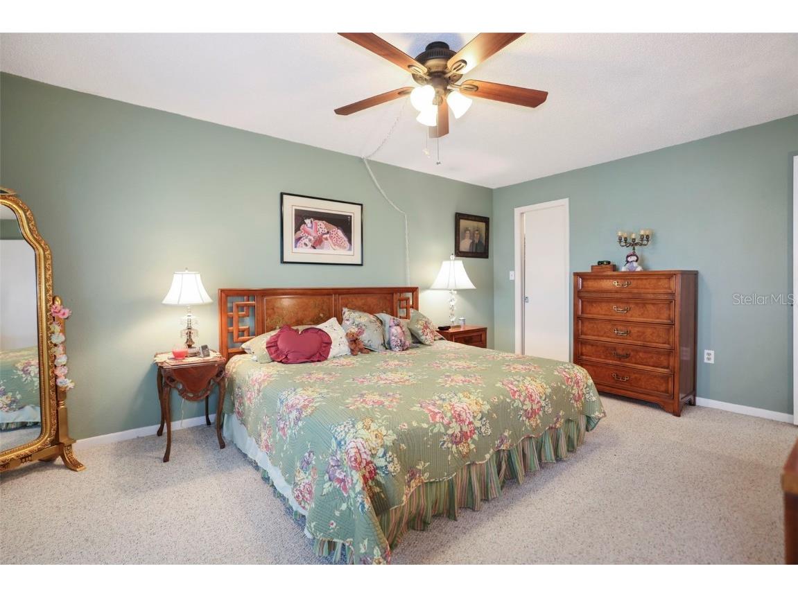 4550 Cove Circle #1003 Saint Petersburg FL 33708 TB8390332 image11