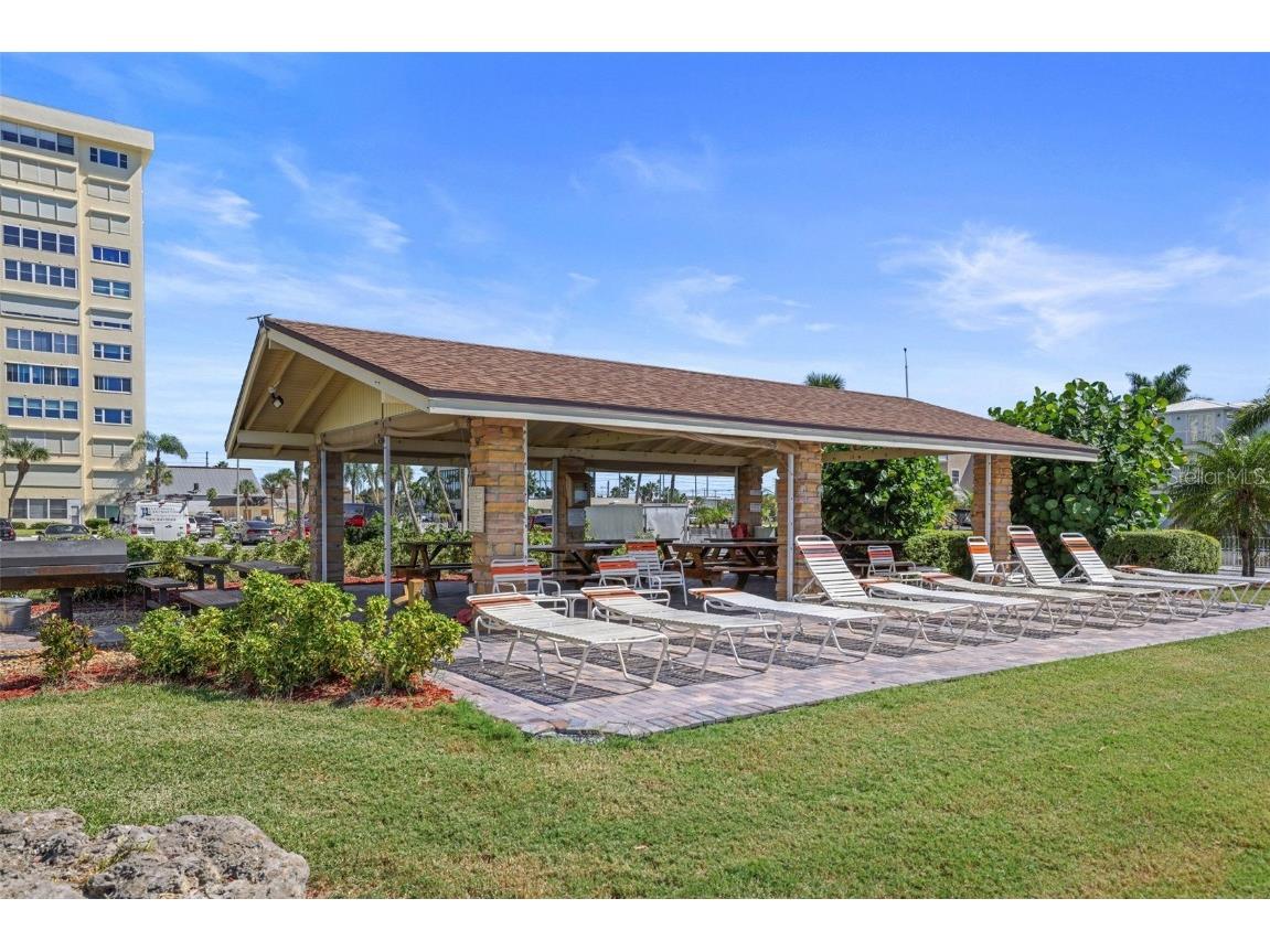 4550 Cove Circle #1003 Saint Petersburg FL 33708 TB8390332 image19