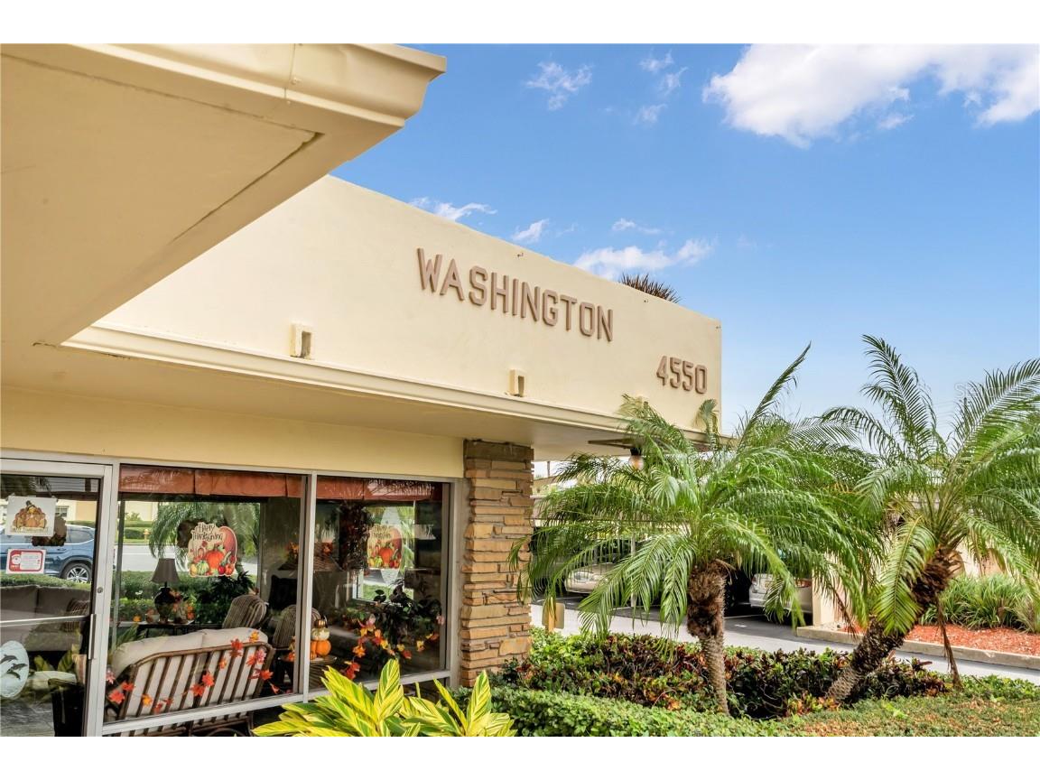 4550 Cove Circle #1003 Saint Petersburg FL 33708 TB8390332 image2