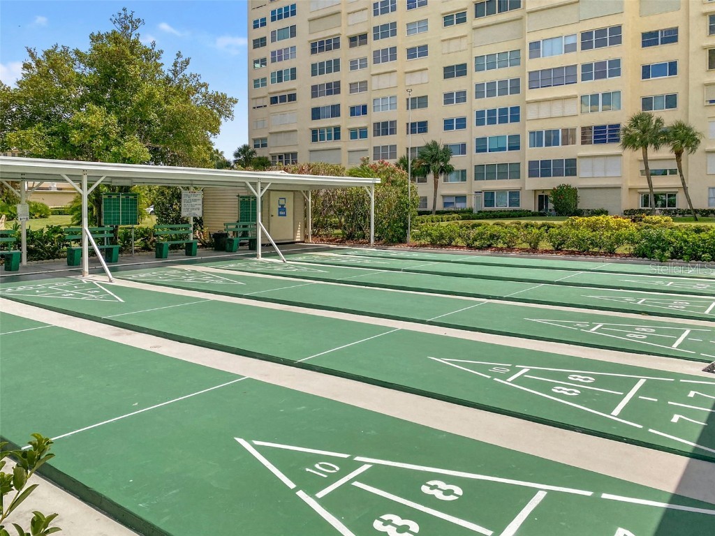 4550 Cove Circle #1003 Saint Petersburg FL 33708 TB8390332 image21