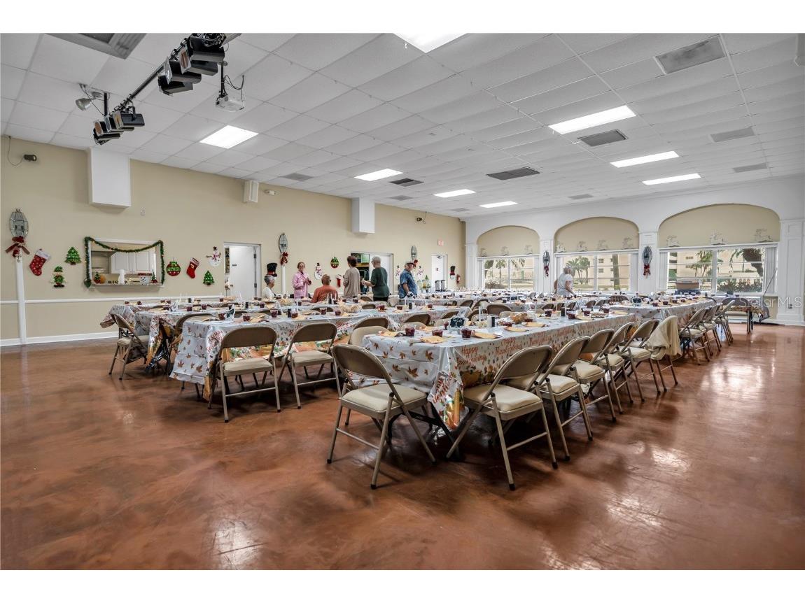 4550 Cove Circle #1003 Saint Petersburg FL 33708 TB8390332 image24