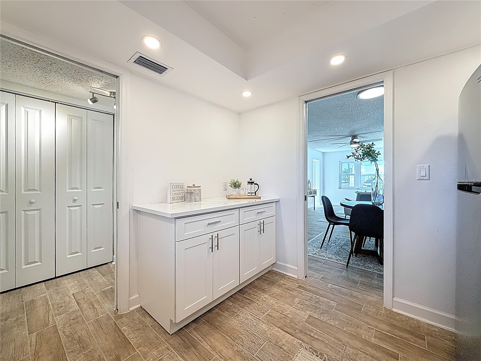 4550 Cove Circle #106 Saint Petersburg FL 33708 - BOCA CIEGA BAY TB8473752 image10