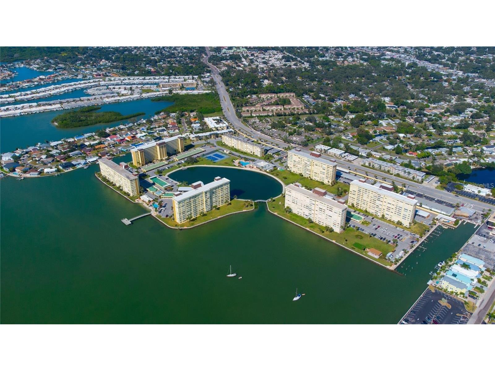 4550 Cove Circle #106 Saint Petersburg FL 33708 - BOCA CIEGA BAY TB8473752 image33