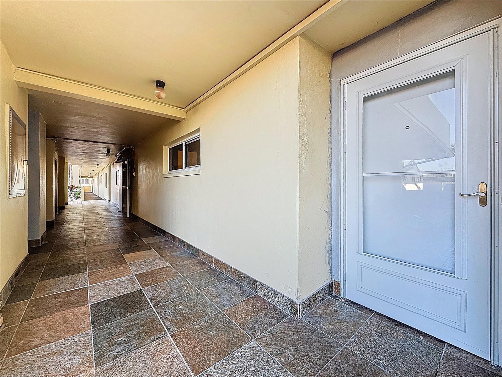 4550 Cove Circle #106 Saint Petersburg FL 33708 - BOCA CIEGA BAY TB8473752 image5