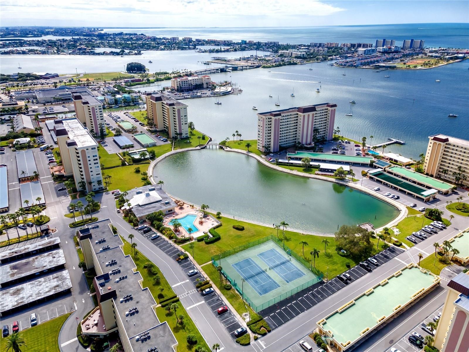 4550 Cove Circle #205 Saint Petersburg FL 33708 - BOCA CIEGA BAY TB8504017 image11