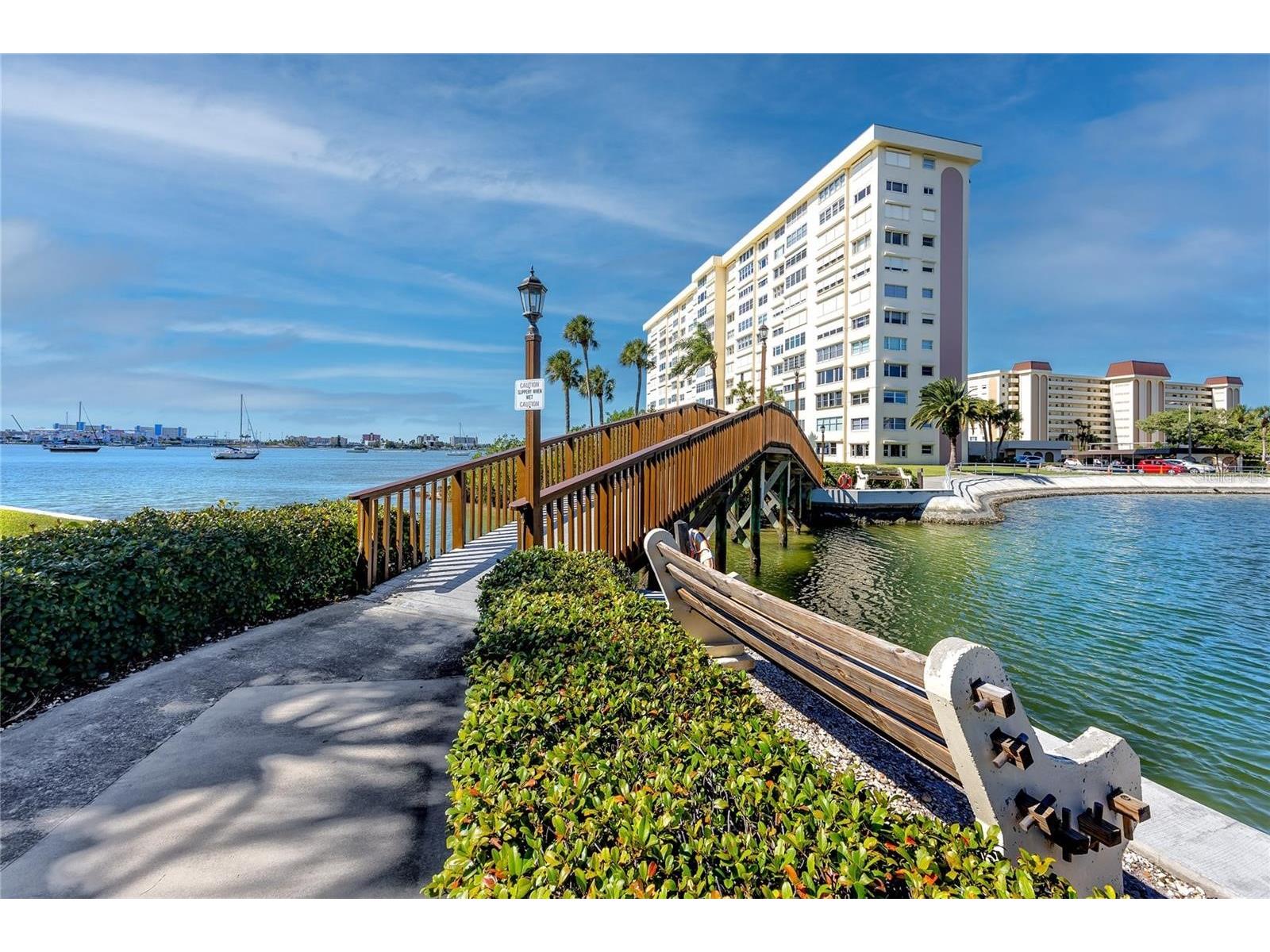4550 Cove Circle #205 Saint Petersburg FL 33708 - BOCA CIEGA BAY TB8504017 image14