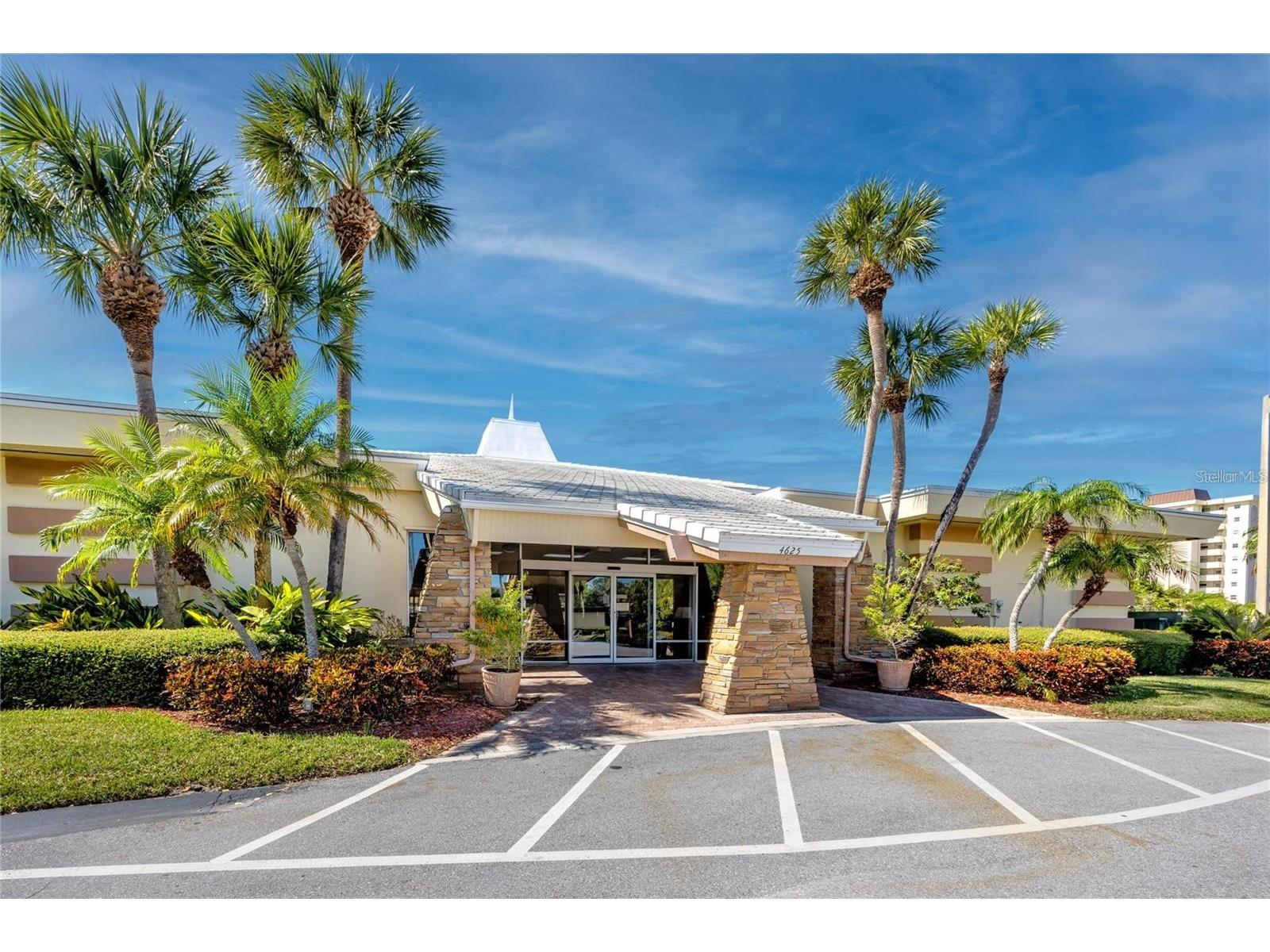 4550 Cove Circle #205 Saint Petersburg FL 33708 - BOCA CIEGA BAY TB8504017 image16