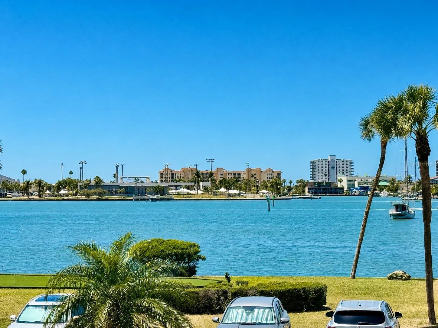 4550 Cove Circle #205 Saint Petersburg FL 33708 - BOCA CIEGA BAY TB8504017 image8